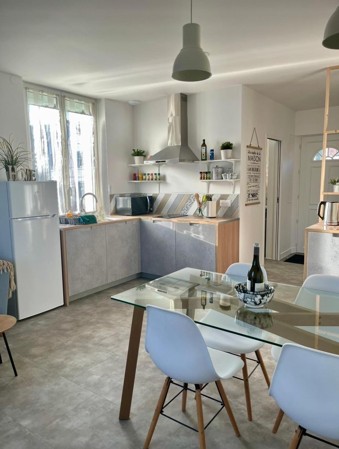 Appartement Cosy Et Calme Avec Parking Et Terrasse Prives Cravanche 외부 사진